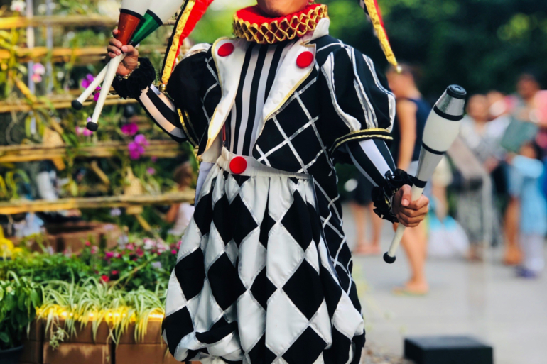 การแสดง Juggling Show